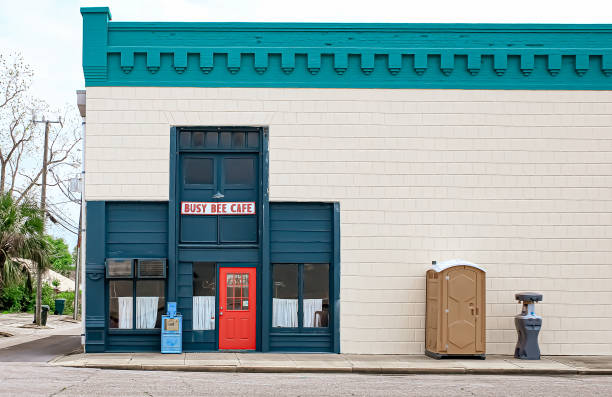 Best Restroom trailer rental cost  in Edmore, MI