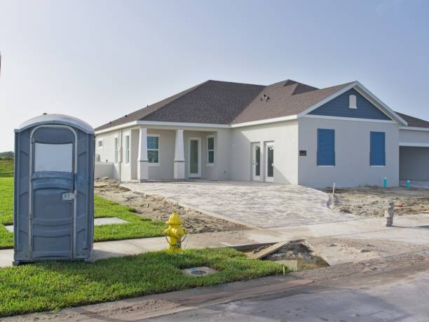 Best Emergency porta potty rental  in Edmore, MI